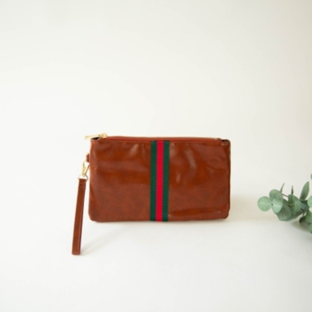 Preppy Stripe Zipper Clutch - Red/Green Stripe